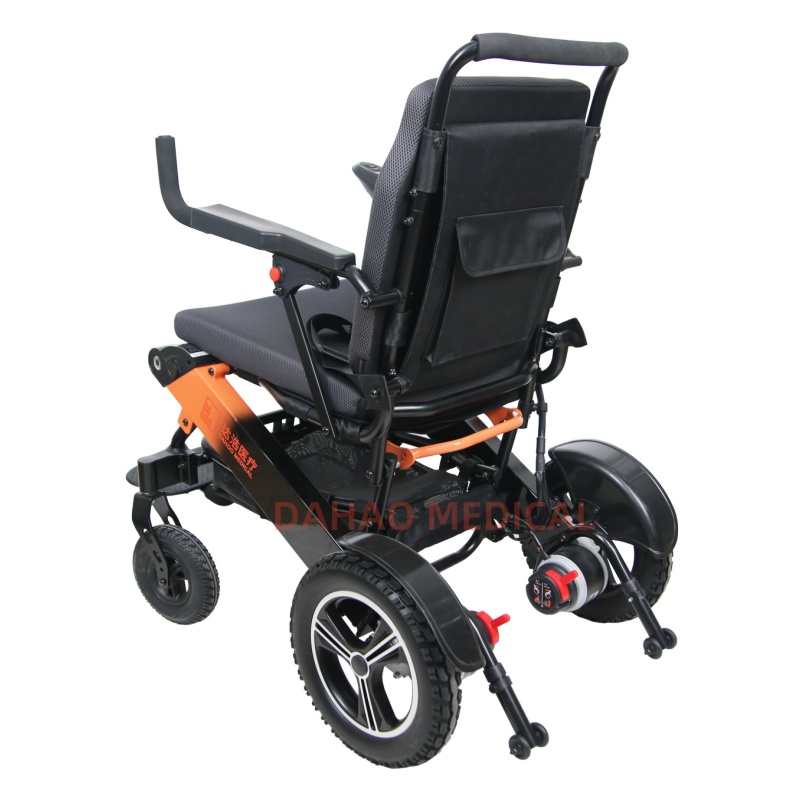 High-strength aluminum alloy foldable electric wheelchair