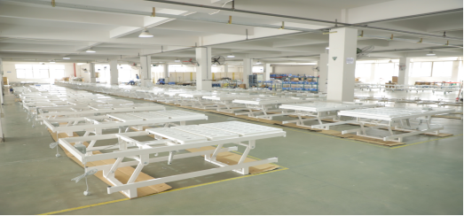 patient lift manufacturer